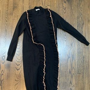 Sweater dress with gold detail